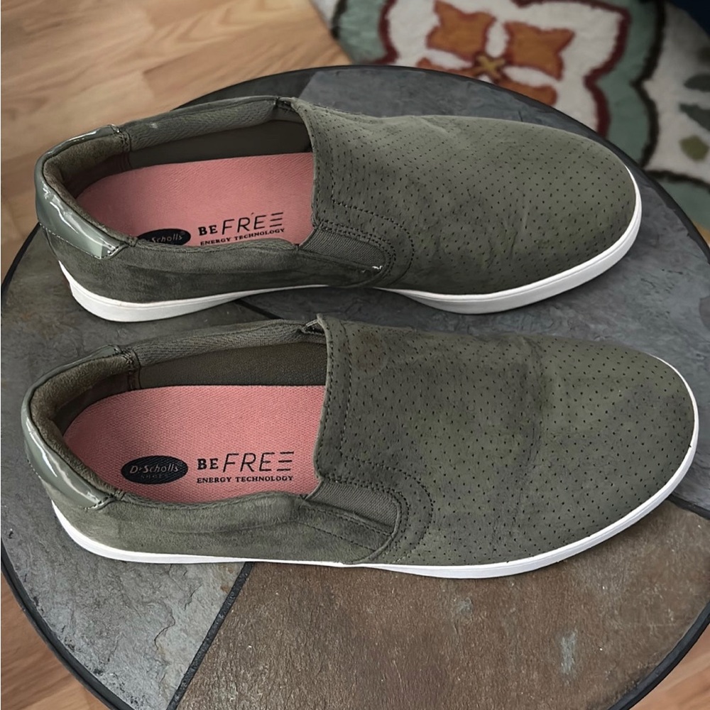 Dr. Scholls Madison (Willow/ sage color) size 10 - worn once